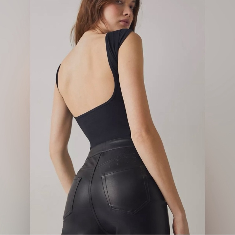 Free People Low Back Seamless Tee XS/S